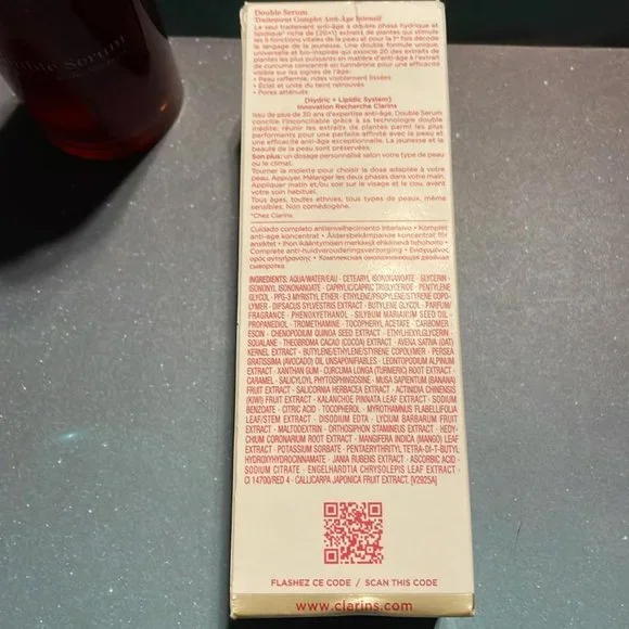 Clarins Double Serum Complete Age Control Concentrate 75 ml./ 2.5 oz. New in Box - Picture 4 of 10